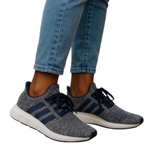 ADIDAS Swift Run Sneakers Purple Knit Textile Upper Tie Up White Sole Size 8